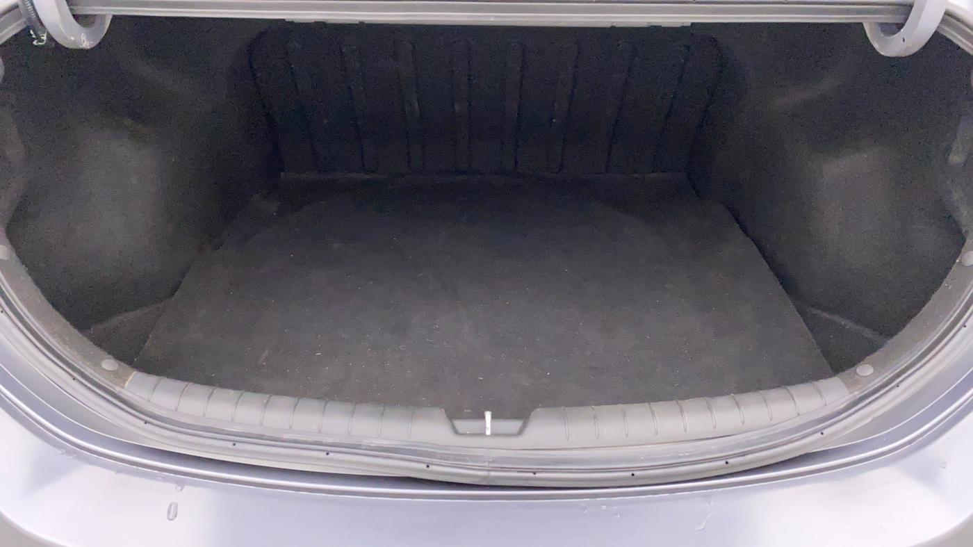 2018 Hyundai Verna 1.6 VTVT SX (O) AT, Petrol, Automatic, 39,051 km, Boot Inside