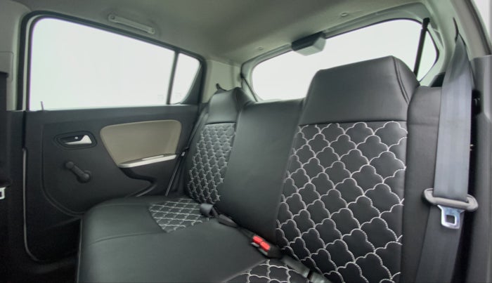 2017 Maruti Alto K10 VXI P, Petrol, Manual, 30,388 km, Right Side Rear Door Cabin