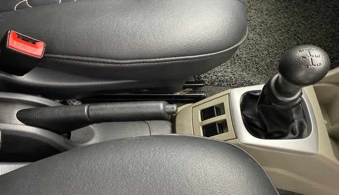 2017 Maruti Alto K10 VXI P, Petrol, Manual, 30,388 km, Gear Lever