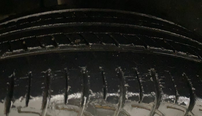 2018 Maruti Baleno DELTA CVT PETROL 1.2, Petrol, Automatic, 49,998 km, Right Rear Tyre Tread