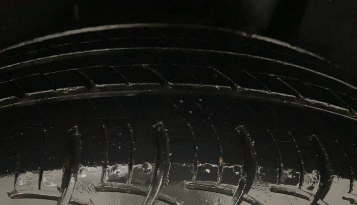 2018 Maruti Baleno DELTA CVT PETROL 1.2, Petrol, Automatic, 49,998 km, Left Rear Tyre Tread