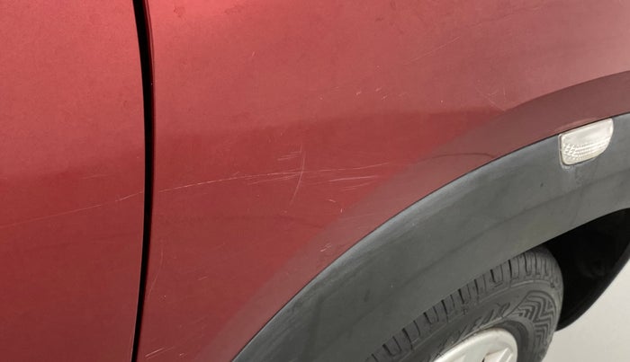 2018 Renault Kwid RXT 1.0, Petrol, Manual, 1,02,990 km, Right fender - Minor scratches