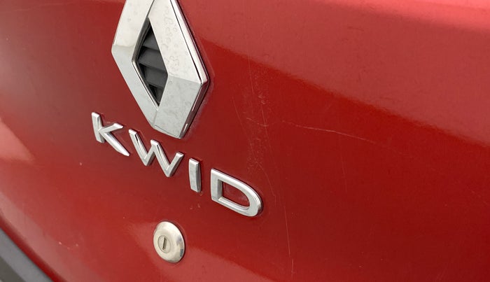 2018 Renault Kwid RXT 1.0, Petrol, Manual, 1,02,990 km, Dicky (Boot door) - Minor scratches