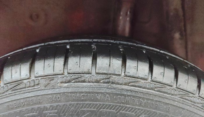 2016 Maruti Celerio VXI, Petrol, Manual, 77,340 km, Left Rear Tyre Tread