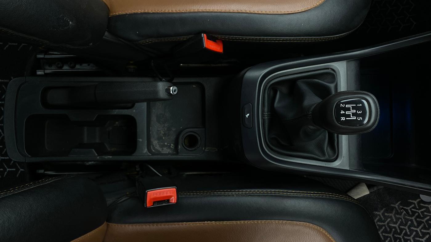 2022 Tata ALTROZ XM PLUS PETROL, Petrol, Manual, 22,988 km, Gear Lever