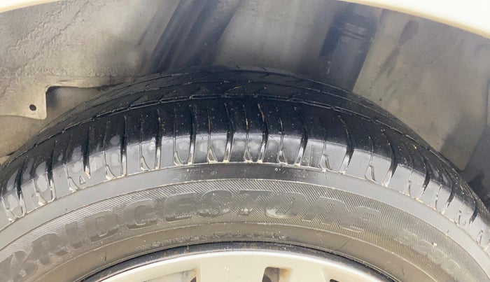 2016 Honda Jazz 1.2L I-VTEC SV, Petrol, Manual, 66,433 km, Left Rear Tyre Tread