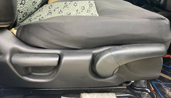 2016 Honda Jazz 1.2L I-VTEC SV, Petrol, Manual, 66,433 km, Driver Side Adjustment Panel