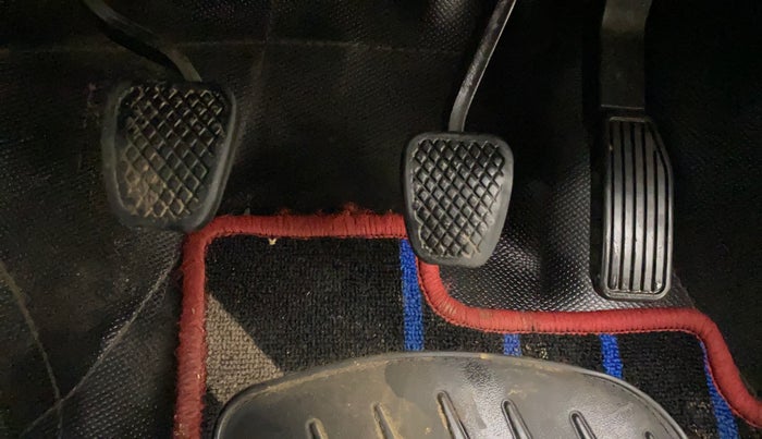 2016 Honda Jazz 1.2L I-VTEC SV, Petrol, Manual, 66,433 km, Pedals