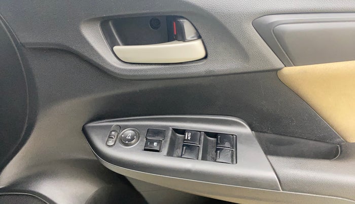 2016 Honda Jazz 1.2L I-VTEC SV, Petrol, Manual, 66,433 km, Driver Side Door Panels Control