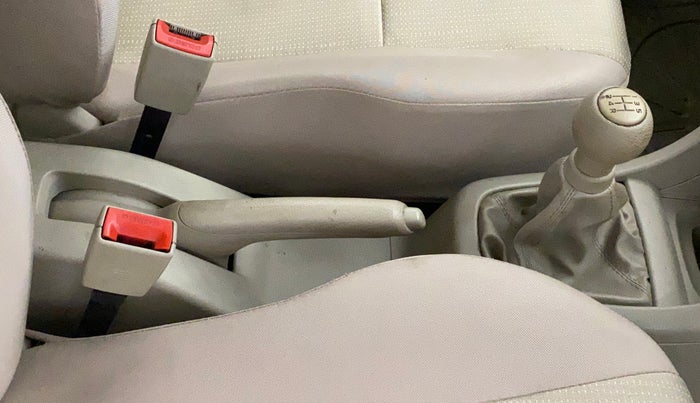 2015 Maruti Swift Dzire LXI (O), Petrol, Manual, 19,334 km, Gear Lever
