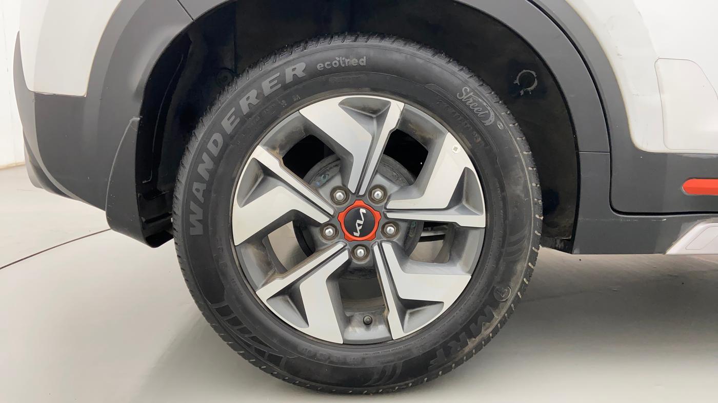 2022 KIA SONET HTX ANNIVERSARY EDITION 1.5, Diesel, Manual, 39,641 km, Right Rear Wheel