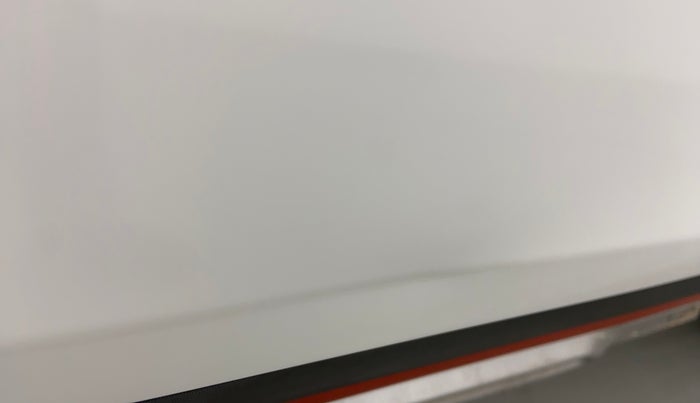 2022 KIA SONET HTX ANNIVERSARY EDITION 1.5, Diesel, Manual, 39,641 km, Driver-side door - Slightly dented