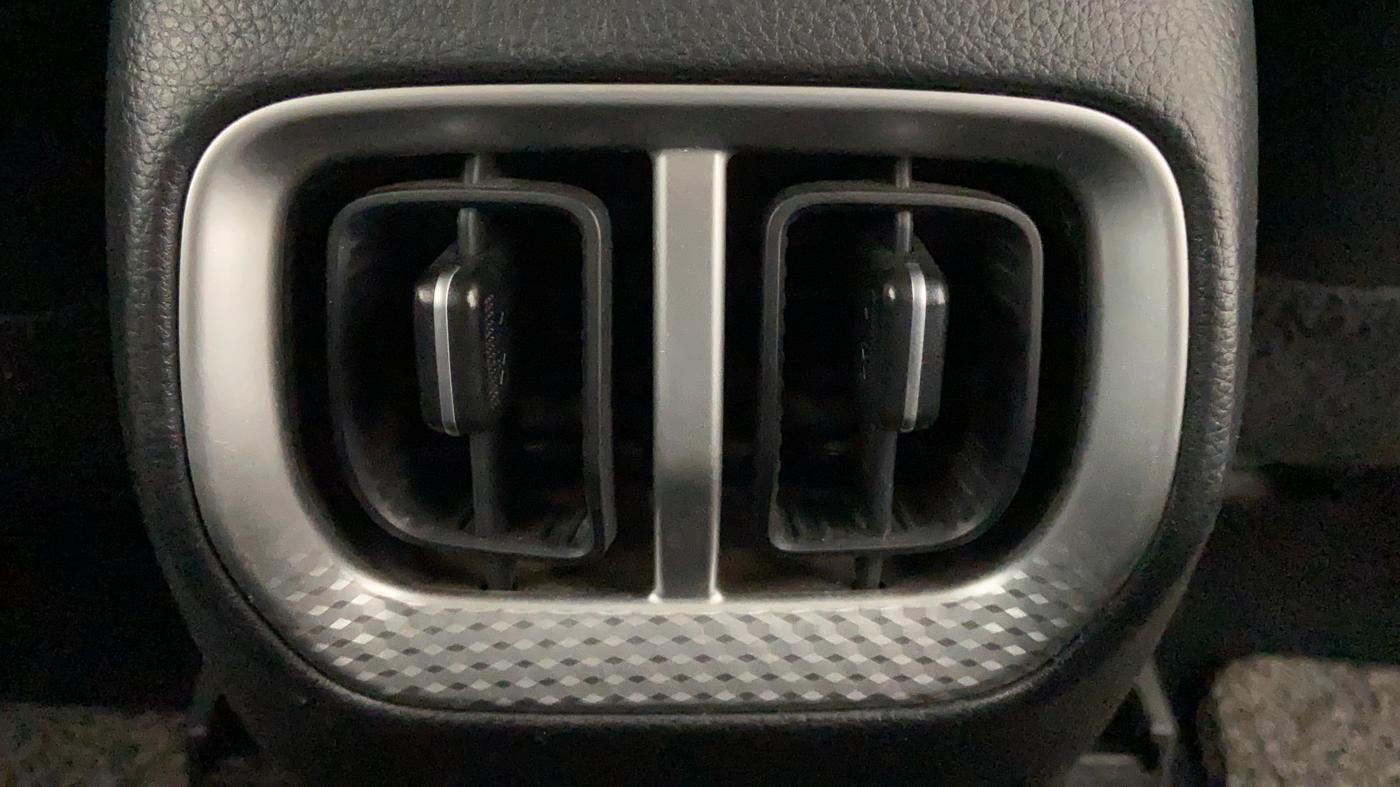 2022 KIA SONET HTX ANNIVERSARY EDITION 1.5, Diesel, Manual, 39,641 km, Rear AC Vents