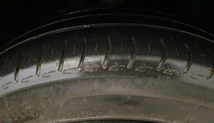 2024 Tata ALTROZ XM PLUS PETROL, Petrol, Manual, 23,470 km, Right Front Tyre Tread