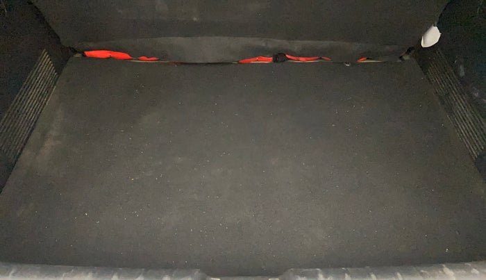 2021 KIA SONET HTK PLUS 1.0 IMT, Petrol, Manual, 23,140 km, Boot Inside