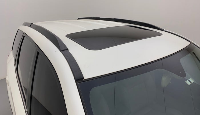 2017 Mahindra XUV500 W10 AWD AT, Diesel, Automatic, 80,700 km, Roof