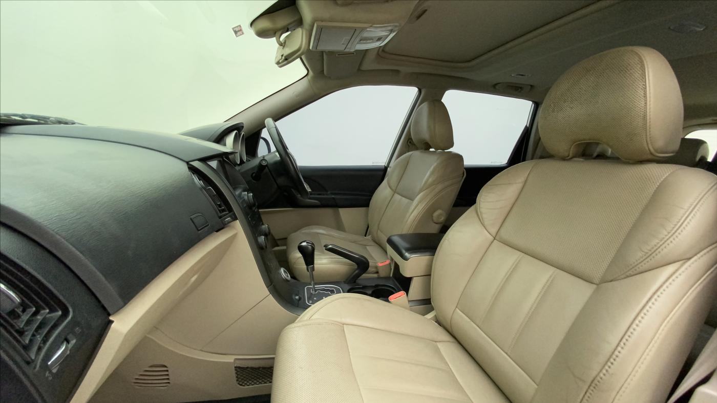 2017 Mahindra XUV500 W10 AWD AT, Diesel, Automatic, 80,700 km, Right Side Front Door Cabin