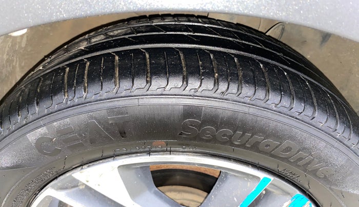 2023 Tata TIGOR XZA PLUS PETROL, Petrol, Automatic, 62,120 km, Right Front Tyre Tread