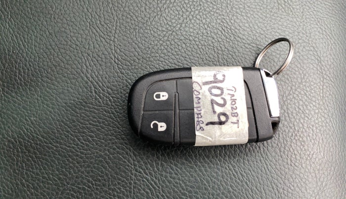 2017 Jeep Compass LONGITUDE 2.0 DIESEL, Diesel, Manual, 52,608 km, Key Close Up