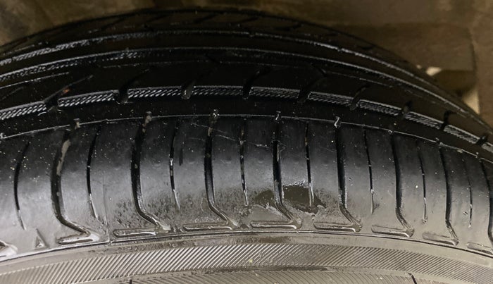 2018 Tata TIAGO NRG PETROL, Petrol, Manual, 85,225 km, Right Rear Tyre Tread