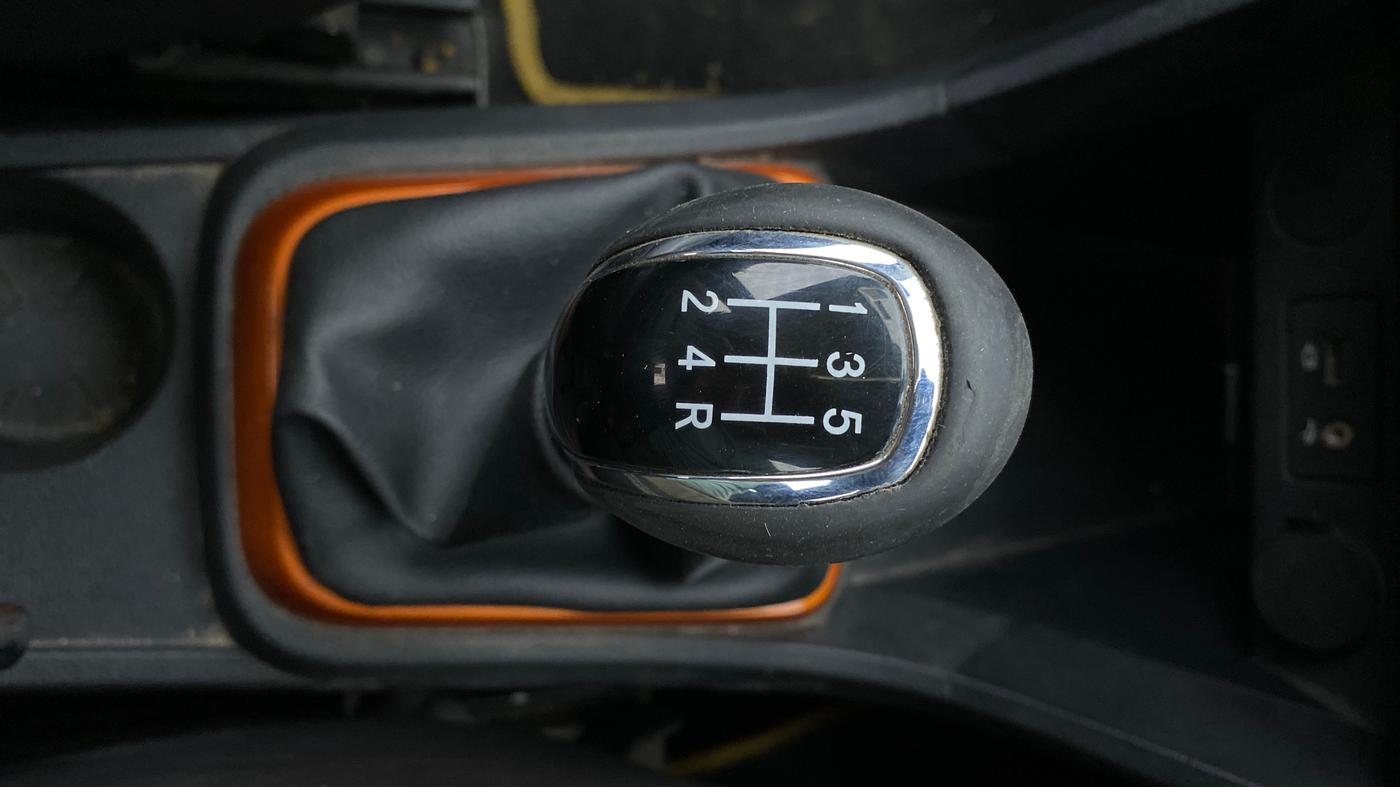 2018 Tata TIAGO NRG PETROL, Petrol, Manual, 86,702 km, Gear Lever