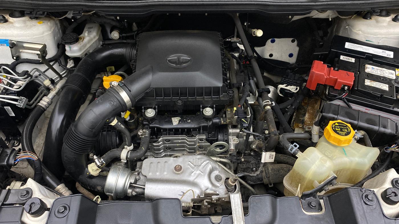 2023 Tata NEXON XM SUNROOF PETROL, Petrol, Manual, 37,031 km, Engine View