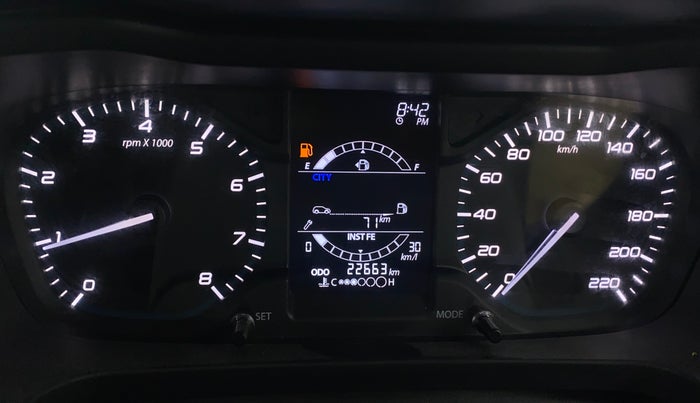 2022 Tata ALTROZ XE PETROL, Petrol, Manual, 22,656 km, Odometer Image