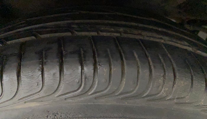 2014 Honda City 1.5L I-VTEC SV, Petrol, Manual, 72,546 km, Left Front Tyre Tread