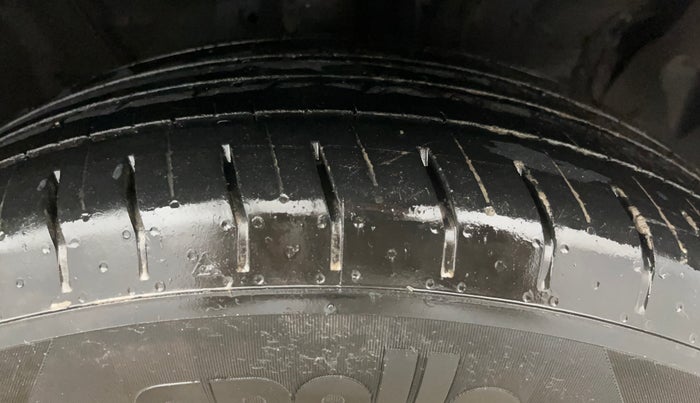 2022 Hyundai Creta SX 1.5 PETROL, Petrol, Manual, 14,181 km, Right Front Tyre Tread
