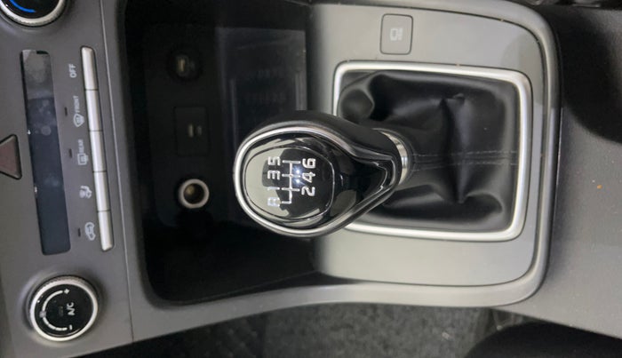 2022 Hyundai Creta SX 1.5 PETROL, Petrol, Manual, 14,181 km, Gear Lever