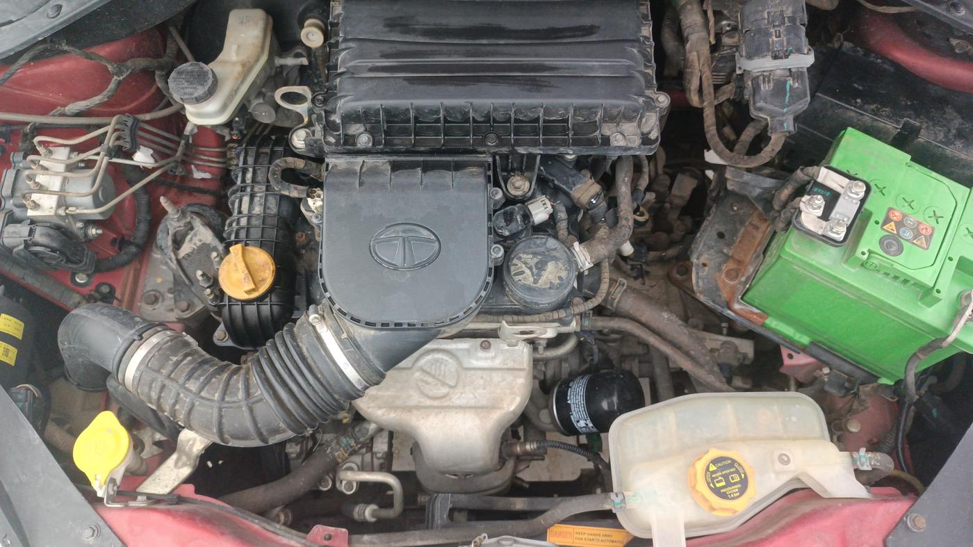 2018 Tata Tiago XZ PETROL, Petrol, Manual, 34,341 km, Engine View