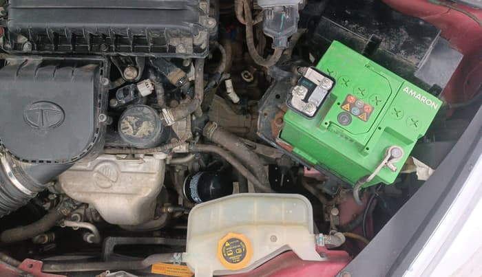 2018 Tata Tiago XZ PETROL, Petrol, Manual, 34,341 km, Engine View - Left