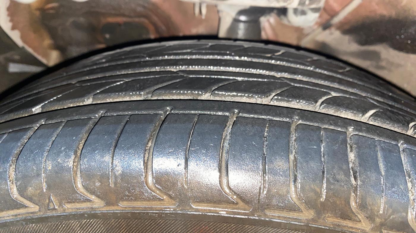 2019 KIA SELTOS GTX PLUS 1.4 PETROL, Petrol, Manual, 31,180 km, Left Front Tyre Tread