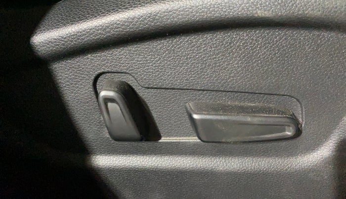 2019 KIA SELTOS GTX PLUS 1.4 PETROL, Petrol, Manual, 31,180 km, Driver Side Adjustment Panel