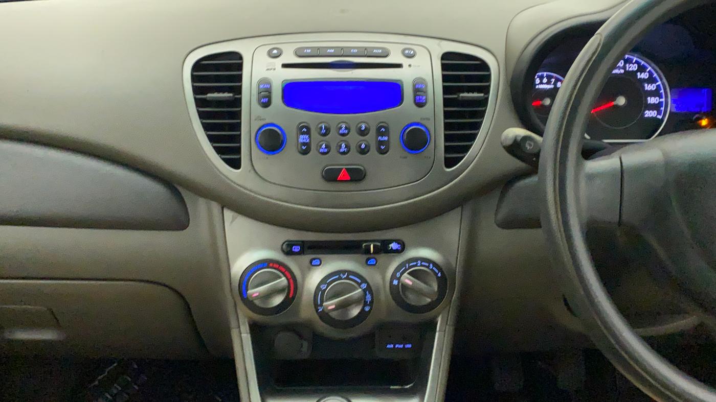 2011 Hyundai i10 SPORTZ 1.2, Petrol, Manual, 55,644 km, Air Conditioner