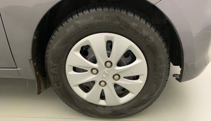2011 Hyundai i10 SPORTZ 1.2, Petrol, Manual, 55,644 km, Right Front Wheel
