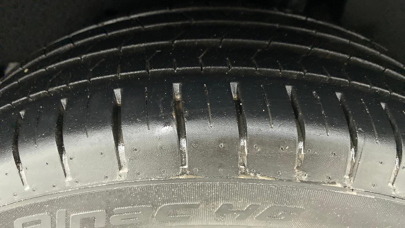 2019 Maruti Baleno ZETA PETROL 1.2, Petrol, Manual, 8,924 km, Left Rear Tyre Tread
