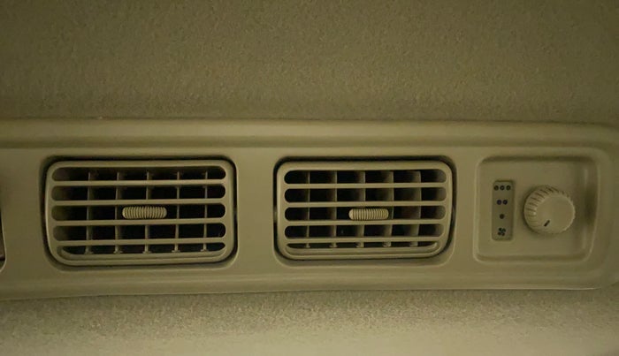 2017 Maruti Ertiga VXI CNG, CNG, Manual, 72,571 km, Rear AC Vents