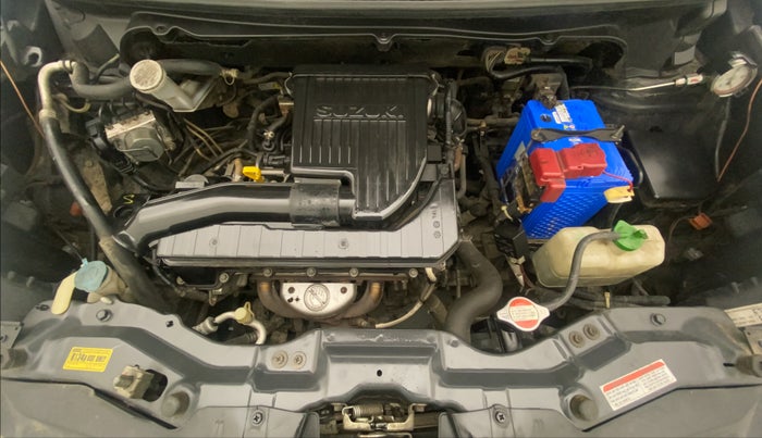 2017 Maruti Ertiga VXI CNG, CNG, Manual, 72,571 km, Open Bonet