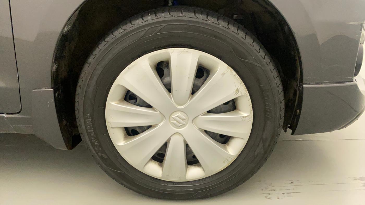 2017 Maruti Ertiga VXI CNG, CNG, Manual, 72,571 km, Right Front Wheel