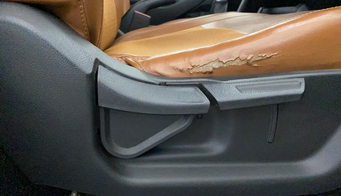 2020 KIA SELTOS HTK 1.5 PETROL, Petrol, Manual, 60,533 km, Driver Side Adjustment Panel