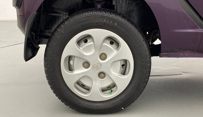 2016 Tata Nano XT TWIST, Petrol, Manual, 5,502 km, Right Rear Wheel