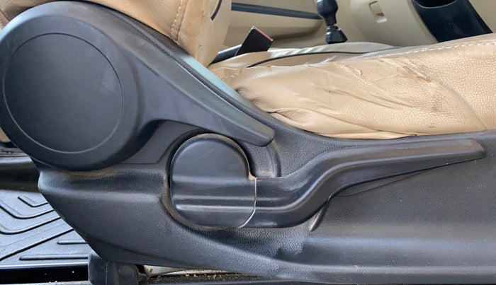 2021 Honda Amaze 1.2L I-VTEC S, Petrol, Manual, 79,792 km, Driver Side Adjustment Panel