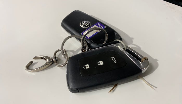 2020 MG HECTOR SHARP 1.5 DCT PETROL, Petrol, Automatic, 58,733 km, Key Close Up