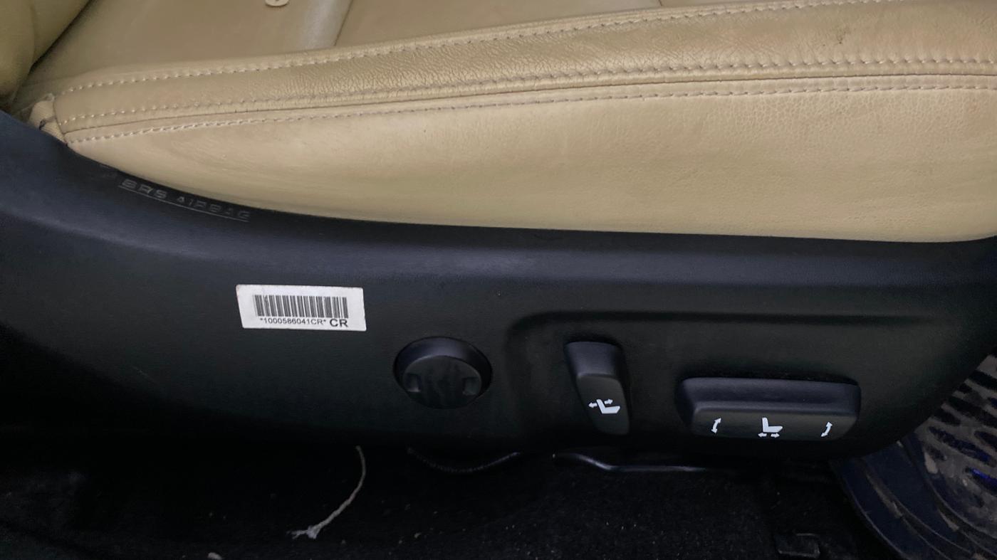 2018 Toyota Corolla Altis GL PETROL, Petrol, Manual, 36,276 km, Driver Side Adjustment Panel
