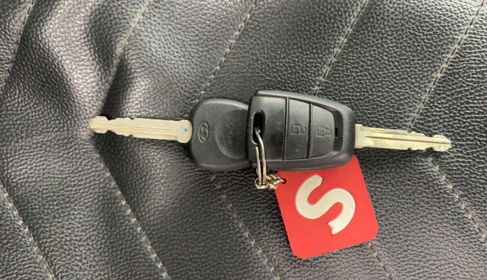 2019 Hyundai NEW SANTRO SPORTZ AMT, Petrol, Automatic, 48,812 km, Key Close Up