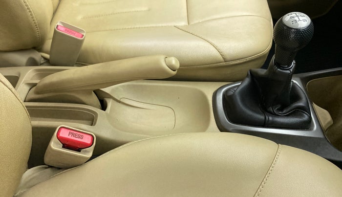 2012 Honda City 1.5L I-VTEC E MT, Petrol, Manual, 88,471 km, Gear Lever