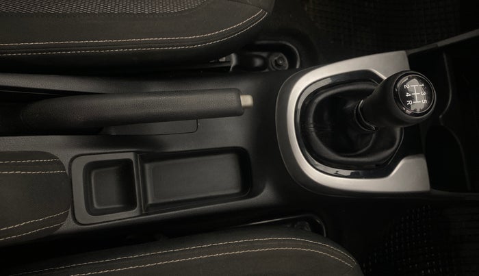 2017 Honda WR-V 1.2L I-VTEC VX MT, Petrol, Manual, 28,874 km, Gear Lever