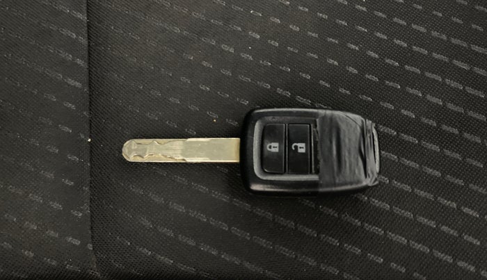 2017 Honda WR-V 1.2L I-VTEC VX MT, Petrol, Manual, 28,874 km, Key Close Up