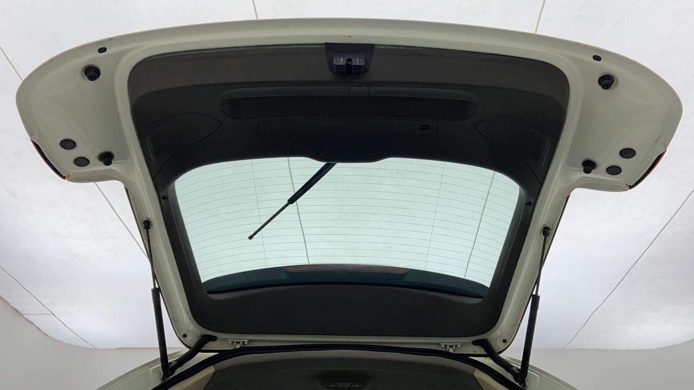 2013 Audi Q3 2.0 TDI QUATTRO, Diesel, Automatic, 90,296 km, Boot Door Open